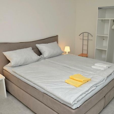 Ferienwohnung Uhuherz Neustadt an der Weinstraße エクステリア 写真