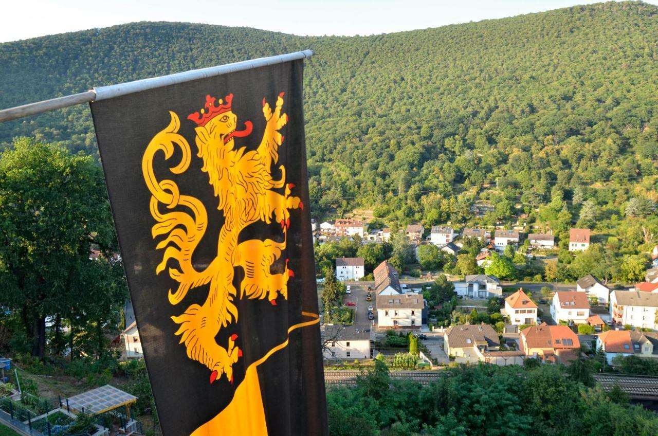 Ferienwohnung Uhuherz Neustadt an der Weinstraße エクステリア 写真